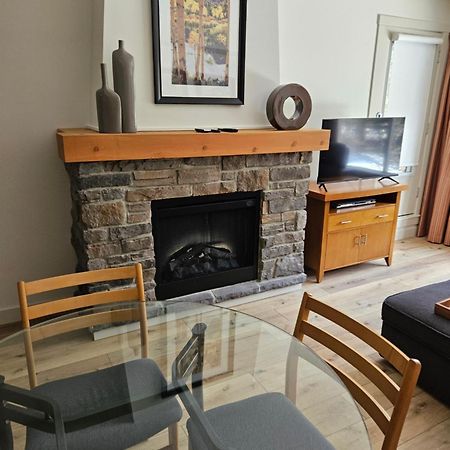 Appartamento Rocky Mountain Getaway Canmore Esterno foto
