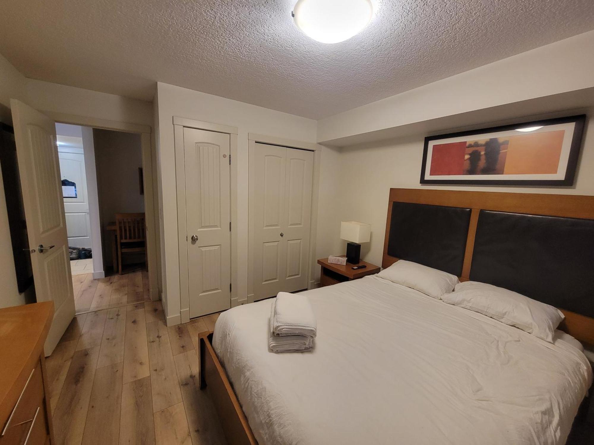 Appartamento Rocky Mountain Getaway Canmore Esterno foto